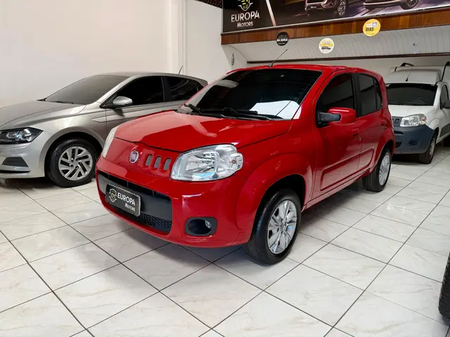 Carro Fiat Uno 2014 Vivace College 1.0 8V (Flex) 4p