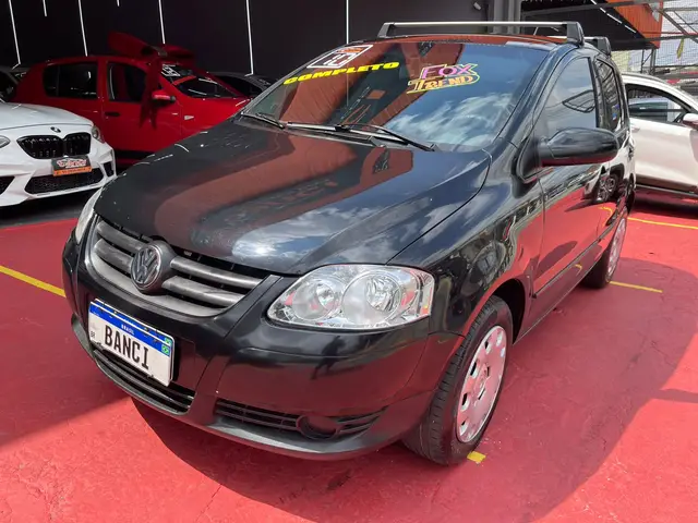 Carro Volkswagen Fox 2010 1.0 8V (Flex) 2p