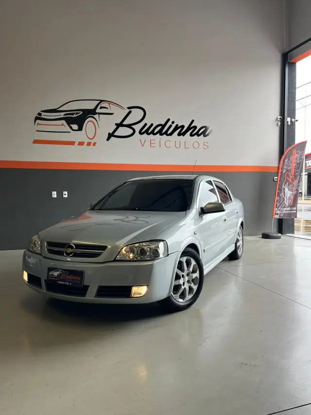 Carro Chevrolet Astra Sedan 2011 Advantage 2.0 (Flex)