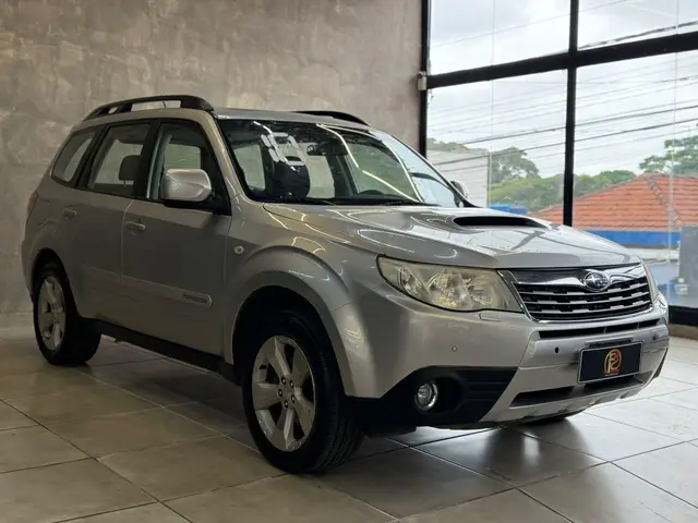 Carro Subaru Forester 2010 LX 4x4 2.0 16V
