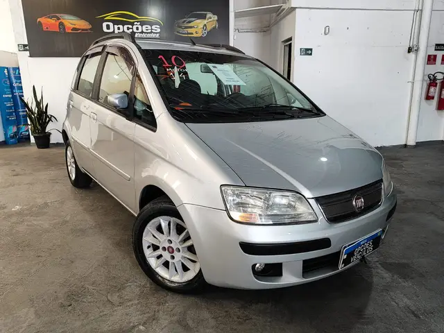 Carro Fiat Idea 2010 ELX 1.4 (Flex)