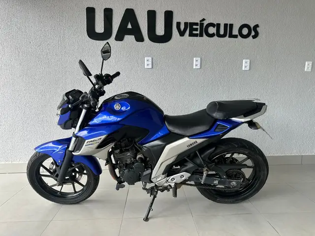 Moto Yamaha YS 250 Fazer 2021 ABS
