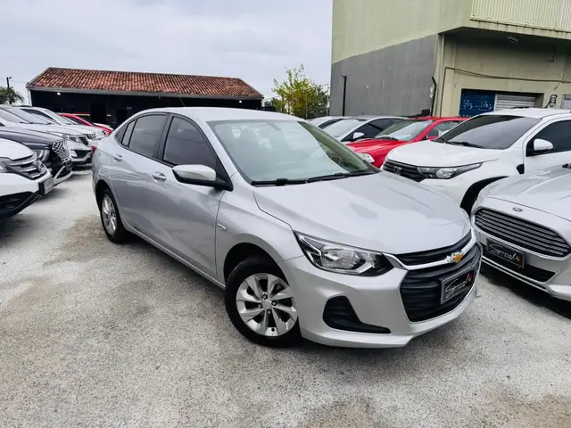 Carro Chevrolet Onix Plus 2023 LT 1.0 Turbo (Aut.)