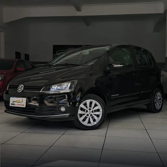 Carro Volkswagen Fox 2015 Comfortline 1.0 TEC (Flex)
