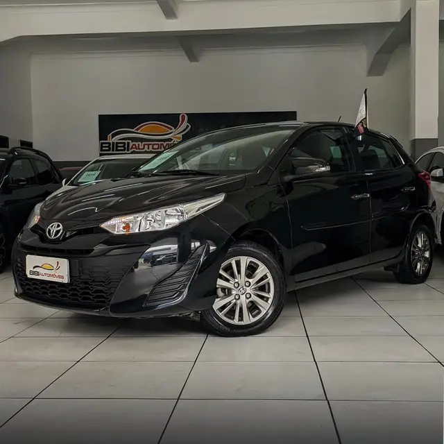 Carro Toyota Yaris 2022 1.5 XL Plus Connect CVT (Flex)
