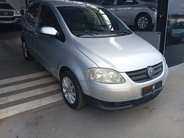 Carro Volkswagen Fox 2009 Plus 1.6 8V (Flex)
