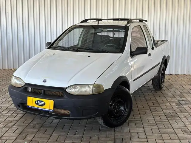 Carro Fiat Strada 2001 Working 1.5 MPi