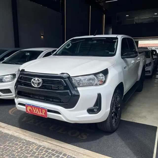 Carro Toyota Hilux Cabine Dupla 2021 SR 2.8 TDI CD 4x4 (Aut)