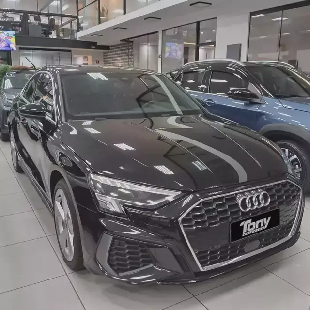 Carro Audi A3 Sportback 2024 Perf. Black 2.0 S-tron.(Híb.)