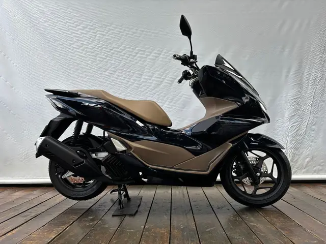 Moto Honda PCX 160 2025 DLX ABS