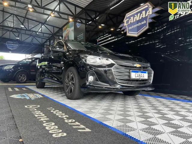 Carro Chevrolet Onix Plus 2024 LT 1.0