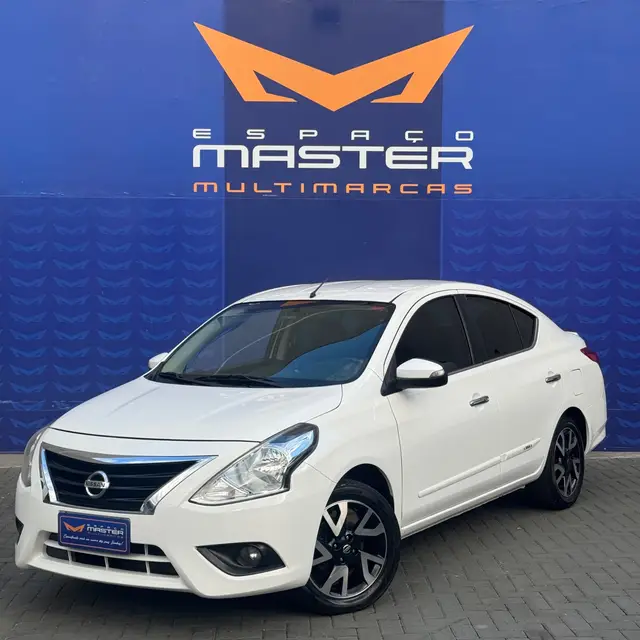 Carro Nissan Versa 2017 1.6 16V SL FlexStart CVT (Flex)