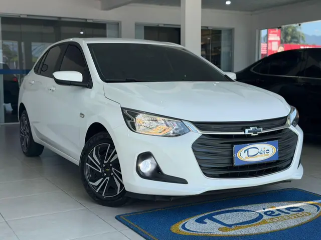 Carro Chevrolet Onix 2024 LT 1.0