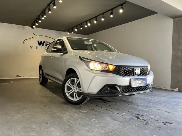 Carro Fiat Argo 2025 Drive 1.0