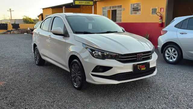 Carro Fiat Cronos 2023 Drive 1.0 (Flex) MT