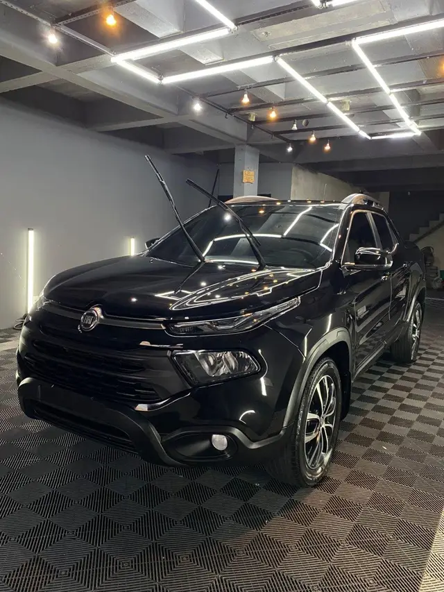 Carro Fiat Toro 2021 Ultra 2.0 16V 4x4 Diesel Aut.