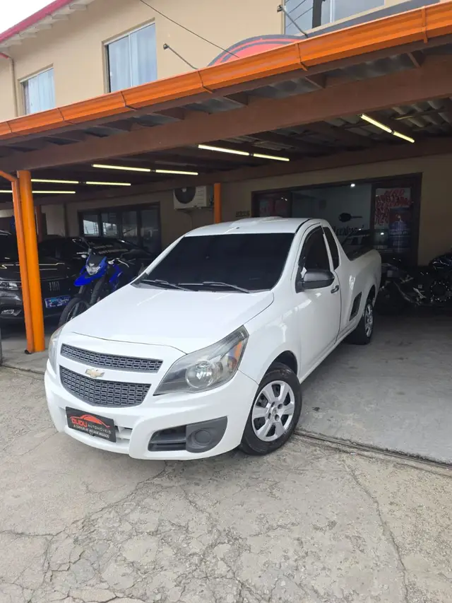 Carro Chevrolet Montana 2014 LS 1.4 (Flex)