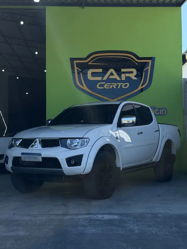 Carro Mitsubishi L200 Triton Sport 2012 3.2 DI-D 4x4 (Aut)