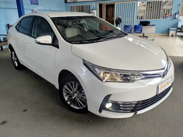 Carro Toyota Corolla 2018 1.8 GLi Upper Multi-Drive (Flex)