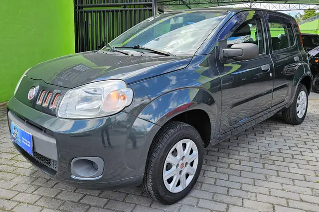 Carro Fiat Uno 2014 Vivace 1.0 8V (Flex) 4p