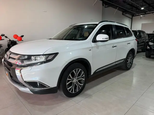 Carro Mitsubishi Outlander 2016 GT 4WD 3.0 V6 (Aut)
