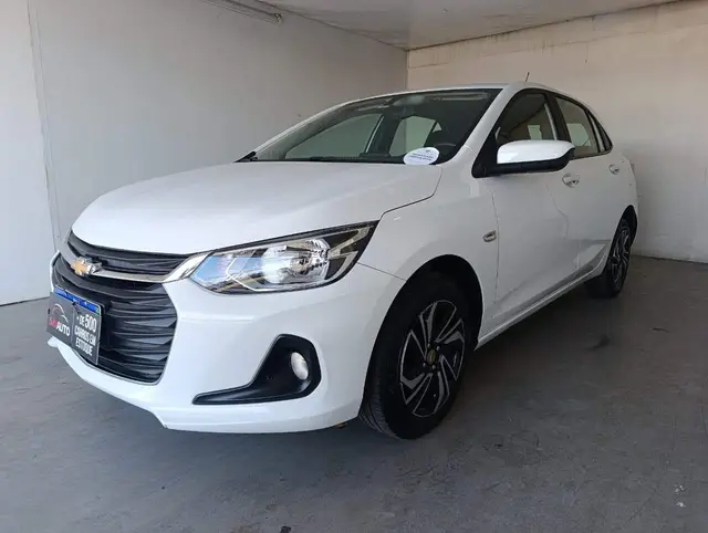 Carro Chevrolet Onix 2025 LT 1.0