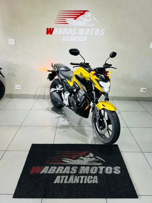 Moto Honda CB 300F Twister 2023 (ABS)