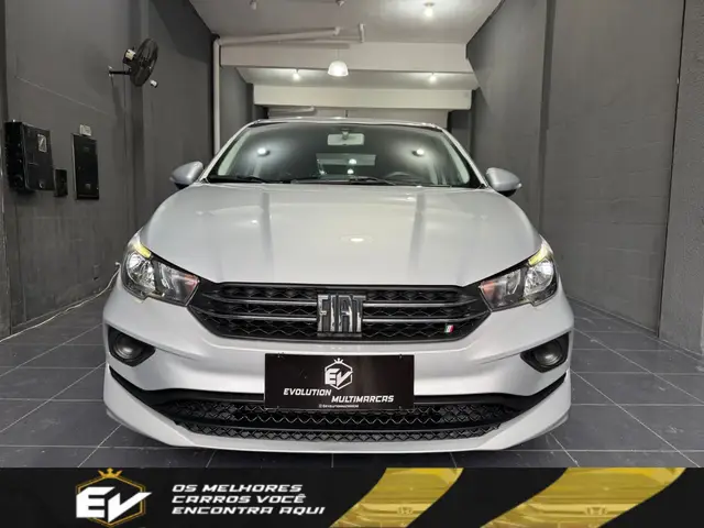 Carro Fiat Cronos 2025 Drive 1.0