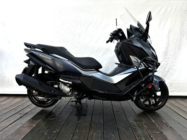 Moto Dafra Cruisym 2025 300
