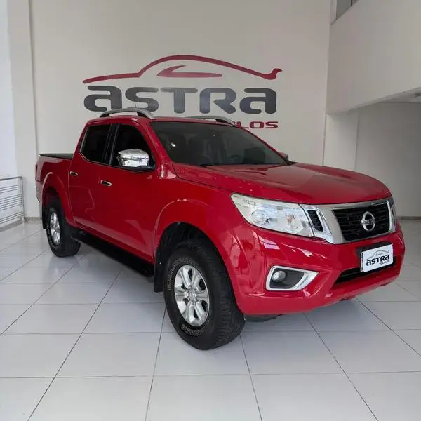 Carro Nissan Frontier 2017 2.3 TD CD LE 4x4 (Aut)
