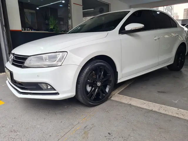 Carro Volkswagen Jetta 2015 2.0 TSI Highline DSG