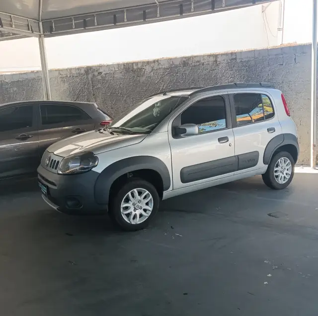 Carro Fiat Uno 2014 Way 1.0 8V (Flex) 4p