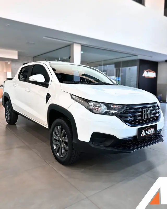 Carro Fiat Strada 2023 Freedom 1.3 CD (Flex)
