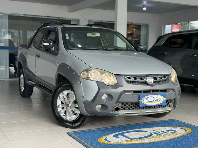 Carro Fiat Strada 2013 Adv.1.8 16V LOCKER Dualo. Flex CD