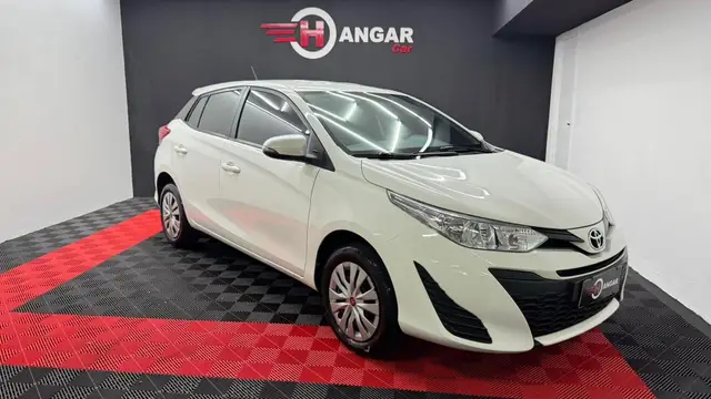 Carro Toyota Yaris 2022 1.3 XL Live CVT (Flex)