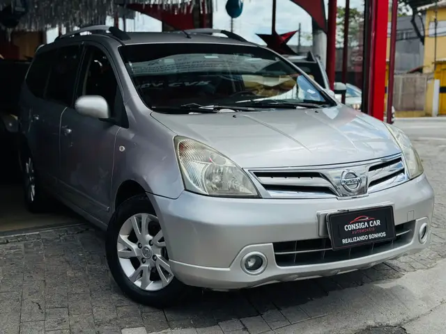 Carro Nissan Grand Livina 2014 SL 1.8 16V (flex) (aut)