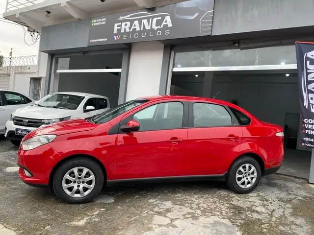 Carro Fiat Grand Siena 2018 Attractive 1.0 (Flex)