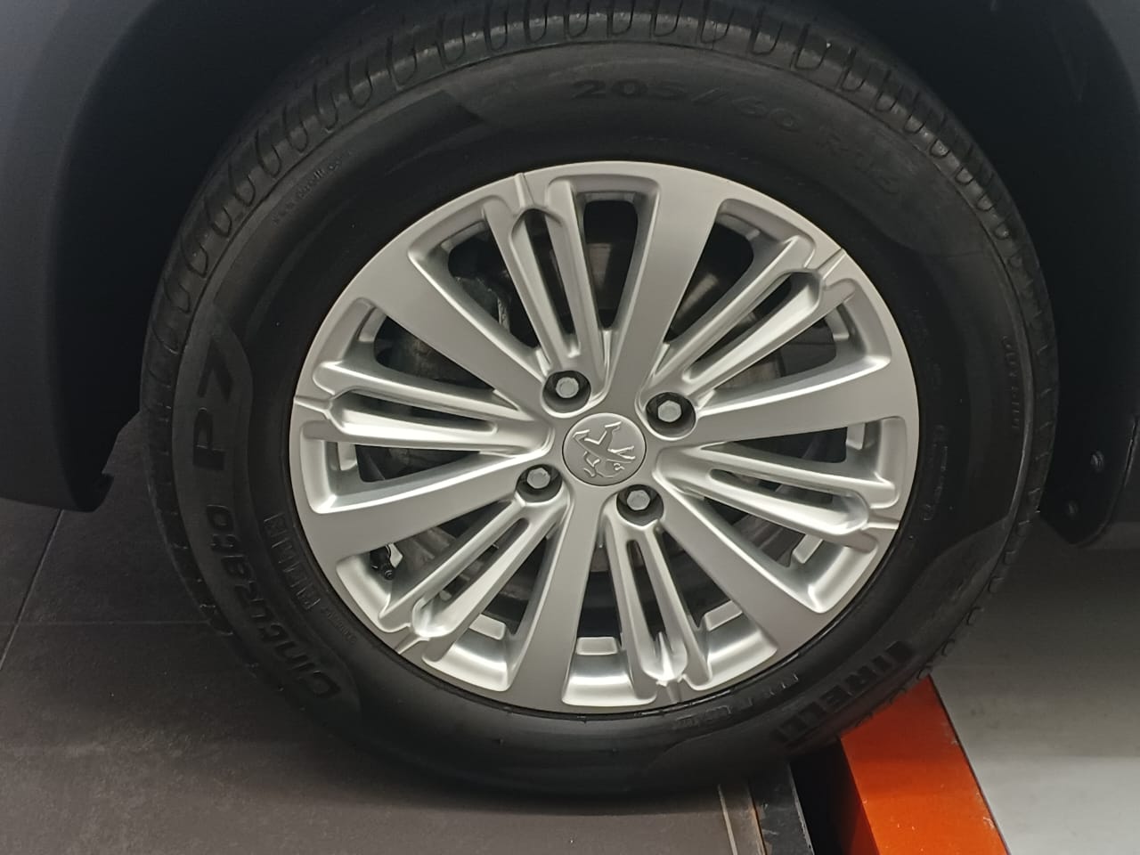 peugeot 2008 allure 1.6 16v (aut) (flex)