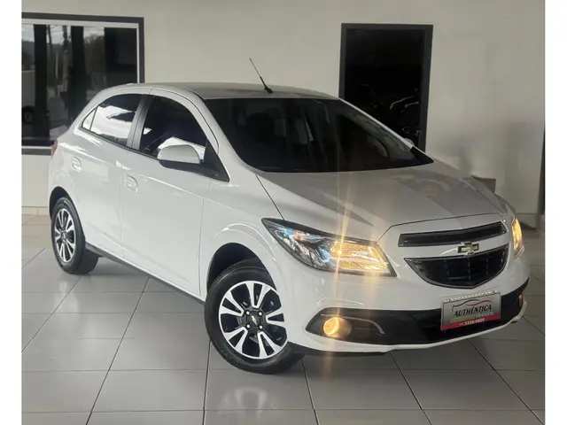 Carro Chevrolet Onix 2014 1.4 LTZ SPE/4