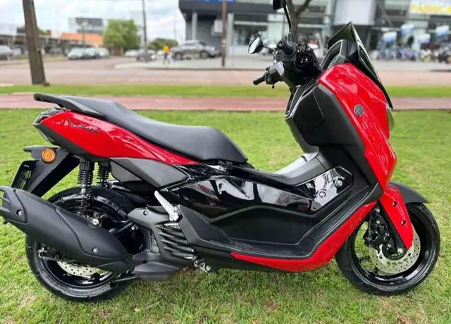 Moto Yamaha NMax 2025 Connected 160 ABS