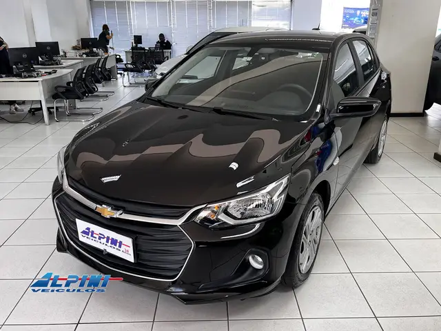 Carro Chevrolet Onix 2025 LT 1.0