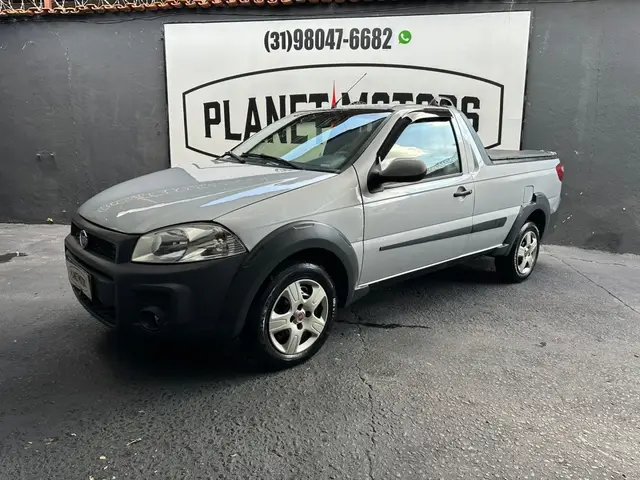 Carro Fiat Strada 2015 Working 1.4 (Flex)