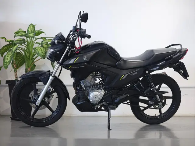 Moto Yamaha YBR 150 Factor 2025 Standard