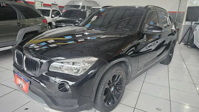 Carro BMW X1 2015 2.0 sDrive20i Activeflex