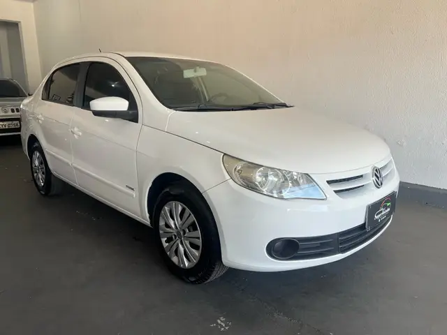 Carro Volkswagen Voyage 2013 1.0 Total Flex