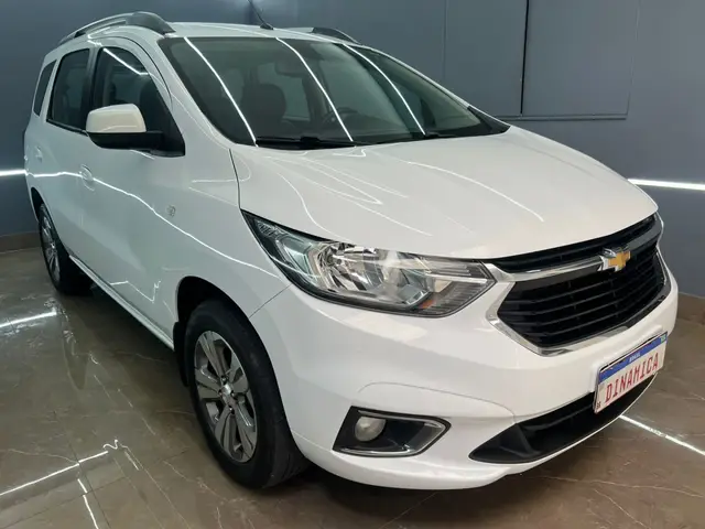 Carro Chevrolet Spin 2023 Premier 1.8 (Aut.)