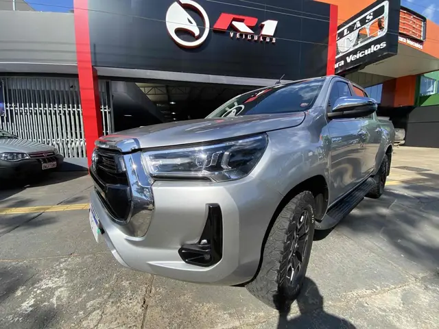 Carro Toyota Hilux Cabine Dupla 2018 Hilux 2.8 TDI SRX CD 4x4 (Aut)