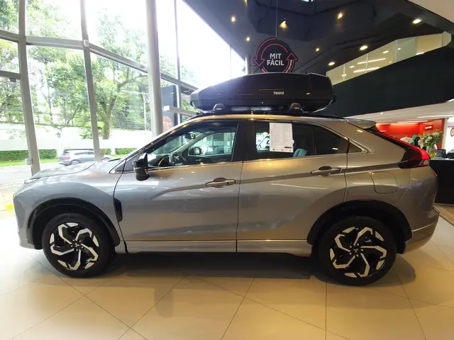 Carro Mitsubishi Eclipse Cross 2027 HPE-S