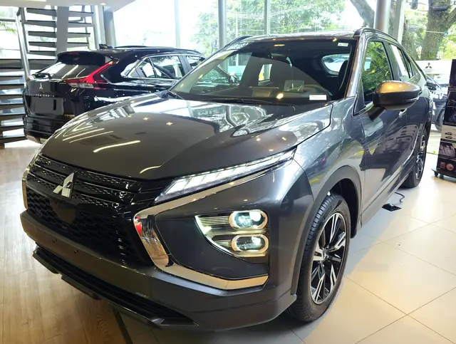Carro Mitsubishi Eclipse Cross 2027 HPE