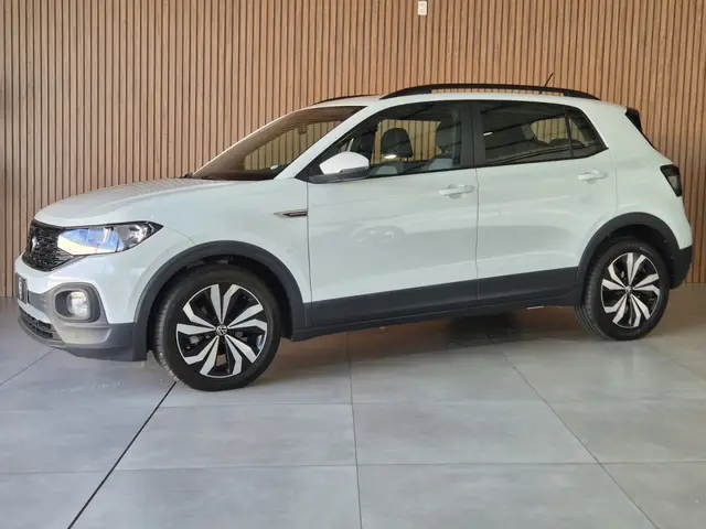 Carro Volkswagen T-Cross 2023 1.0 200 TSI Comfortline (Aut) (Flex)